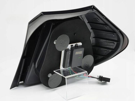 Lumini spate cu bară cu LED-uri roșii pentru BMW E87 04-07