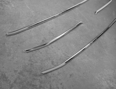 Benzile grila fata GRIL Ford Transit 2019+