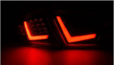 Seat Leon 09-13 roșu fum roșu a condus lumini de bară