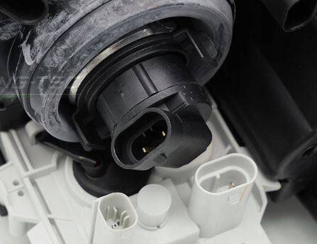 Lampa dreapta far xenon d2s pentru BMW e46 01-05