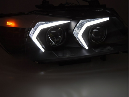 Faruri XENON LED negre pentru BMW E90/E91 LCI