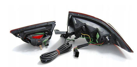 Renault Clio IV 13- fum roșu a condus lămpi de fum roșu