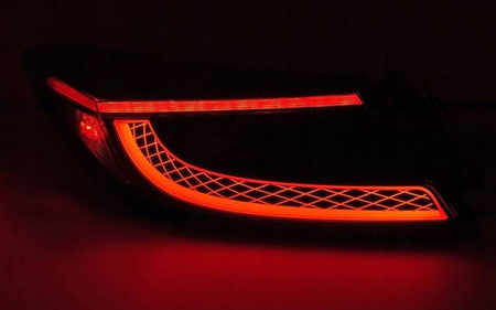 Lămpi spate roșii cu LED-uri pentru Toyota GR86 21-