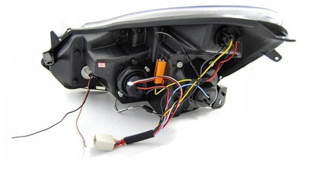 Faruri Opel Corsa d 06-11 negru condus negru