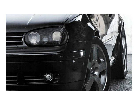 Faruri VW Golf IV R32 LOOK BLACK