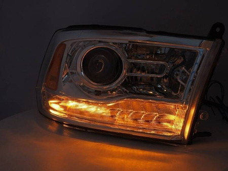 Dodge Ram 09-18 Faruri CHROME