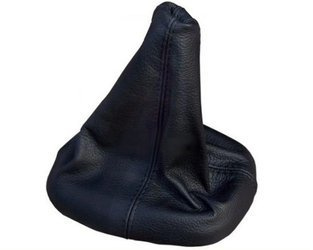 Skoda Octavia II cu burdufuri pentru maneta schimbătorului de viteze