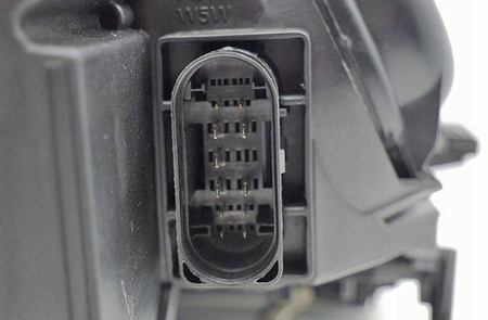 Faruri cu xenon negre pentru AUDI A4 B7 04-08