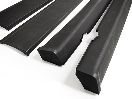 Muchiile laterale + muchiile ușilor Sporty Style BMW E30 82-90 2d