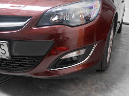 Opel Astra 4 J cu rame cu halogenuri 2010-2016