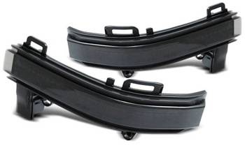 Indicatoare laterale în oglinzi fumurii. VW Crafter 2017-