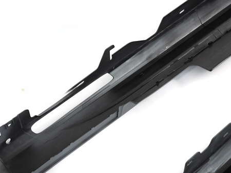 Praguri laterale SPORT STYLE BMW G22/G23 2020- cu găuri pentru covor de bun venit