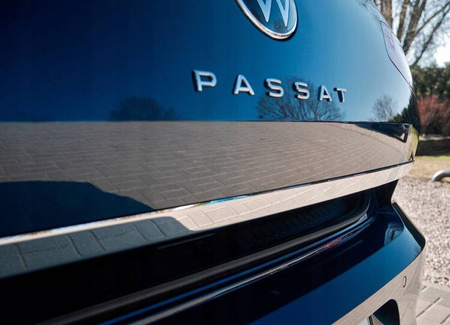 Banda pentru marginea trapei VW Passat B8 2014+