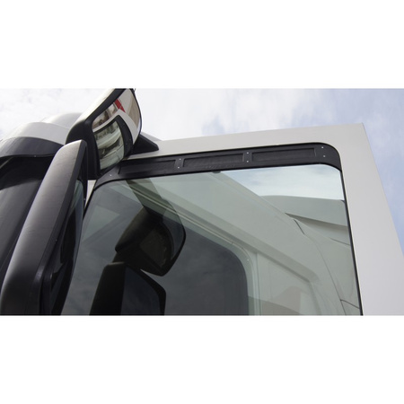 Camion cu plasă de țânțari Volvo FH seria 4 seria 5 Aero 2024-