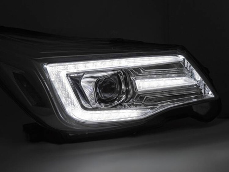 Faruri cu LED-uri cromate pentru Subaru Forester IV