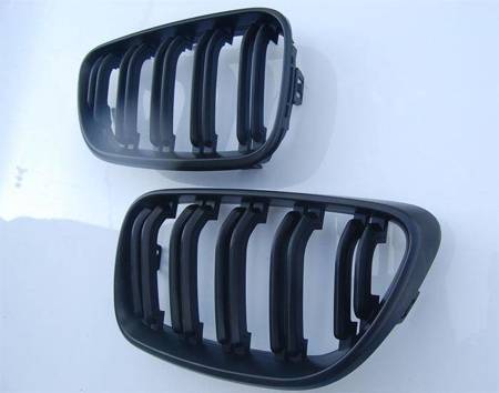 GRILĂ (RINICHI) BMW F22 / F23 NEGRU DUBLU