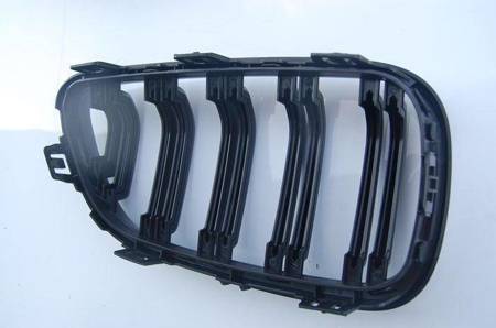 GRILĂ (RINICHI) BMW F22 / F23 NEGRU DUBLU