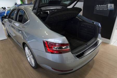 SKODA SUPERB 3 LIFTBACK capac pentru bara de protecție spate (negru)